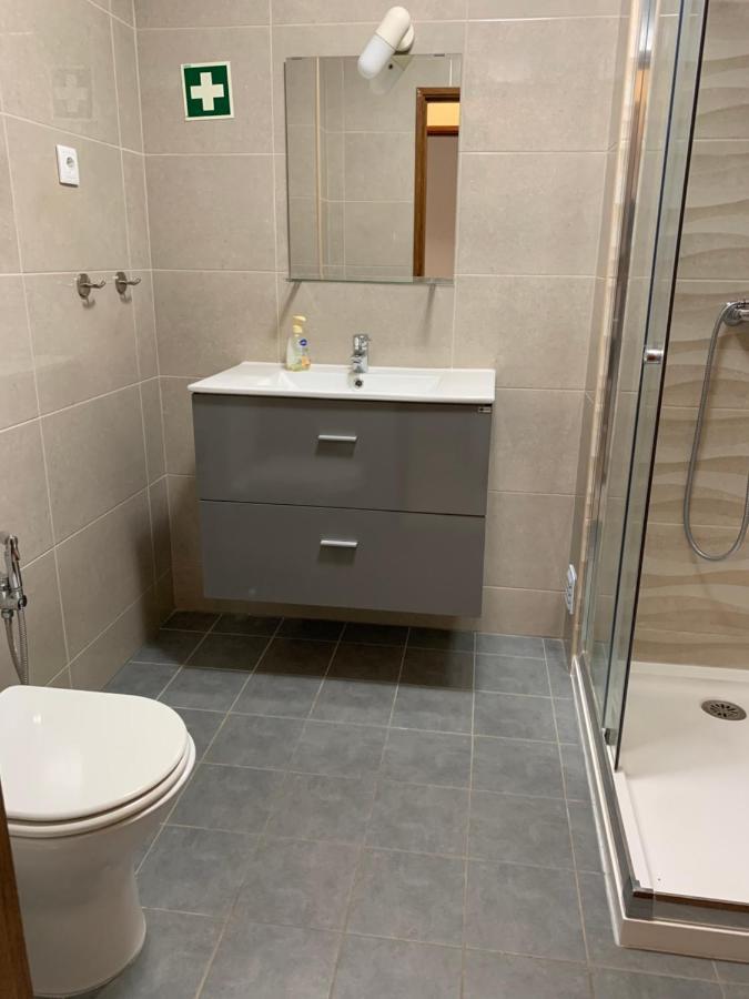 Andorinha 2 Bedroom Apart-close To The Sea-algarve Porches (Algarve)